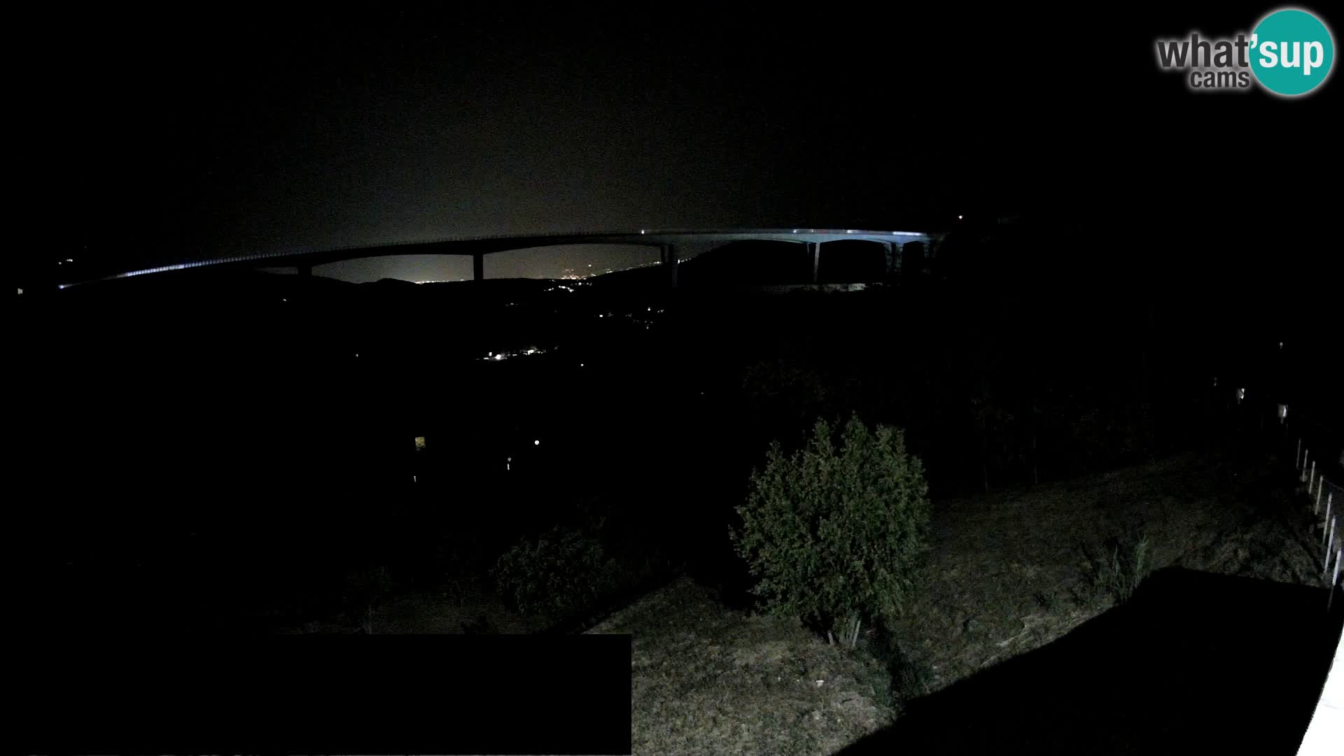 Webcam Črni Kal Viadukt – Viki Burger