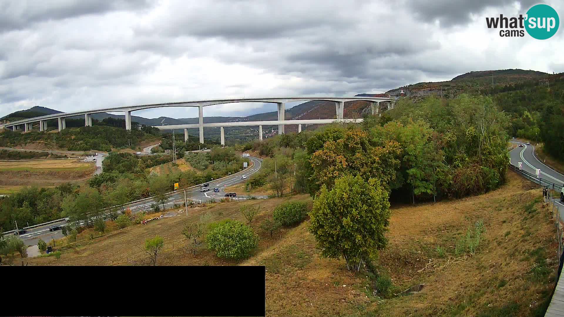 Webcam Črni Kal Viaduct – view from Viki Burger