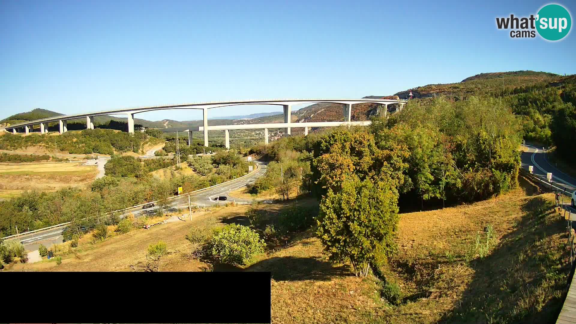 Live cam Črni Kal Viaduc – Viki Burger