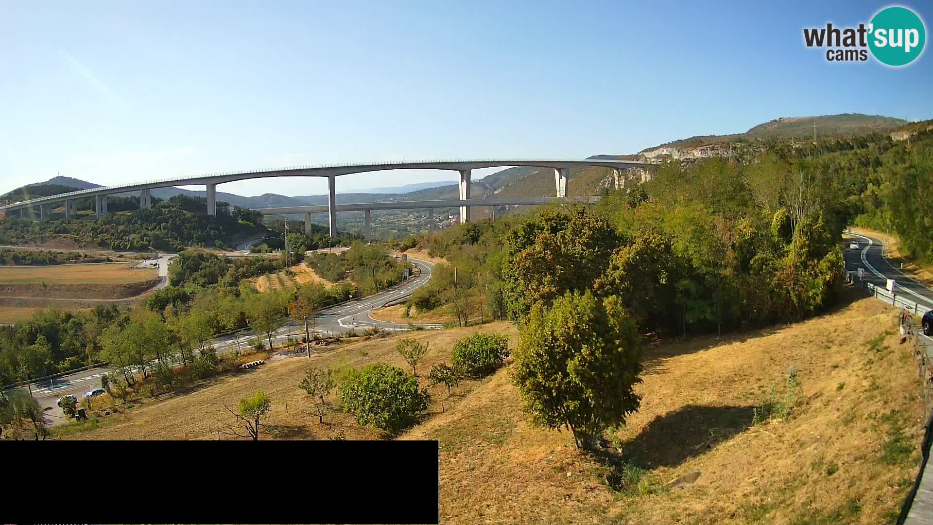 Live cam Črni Kal Viaduc – Viki Burger