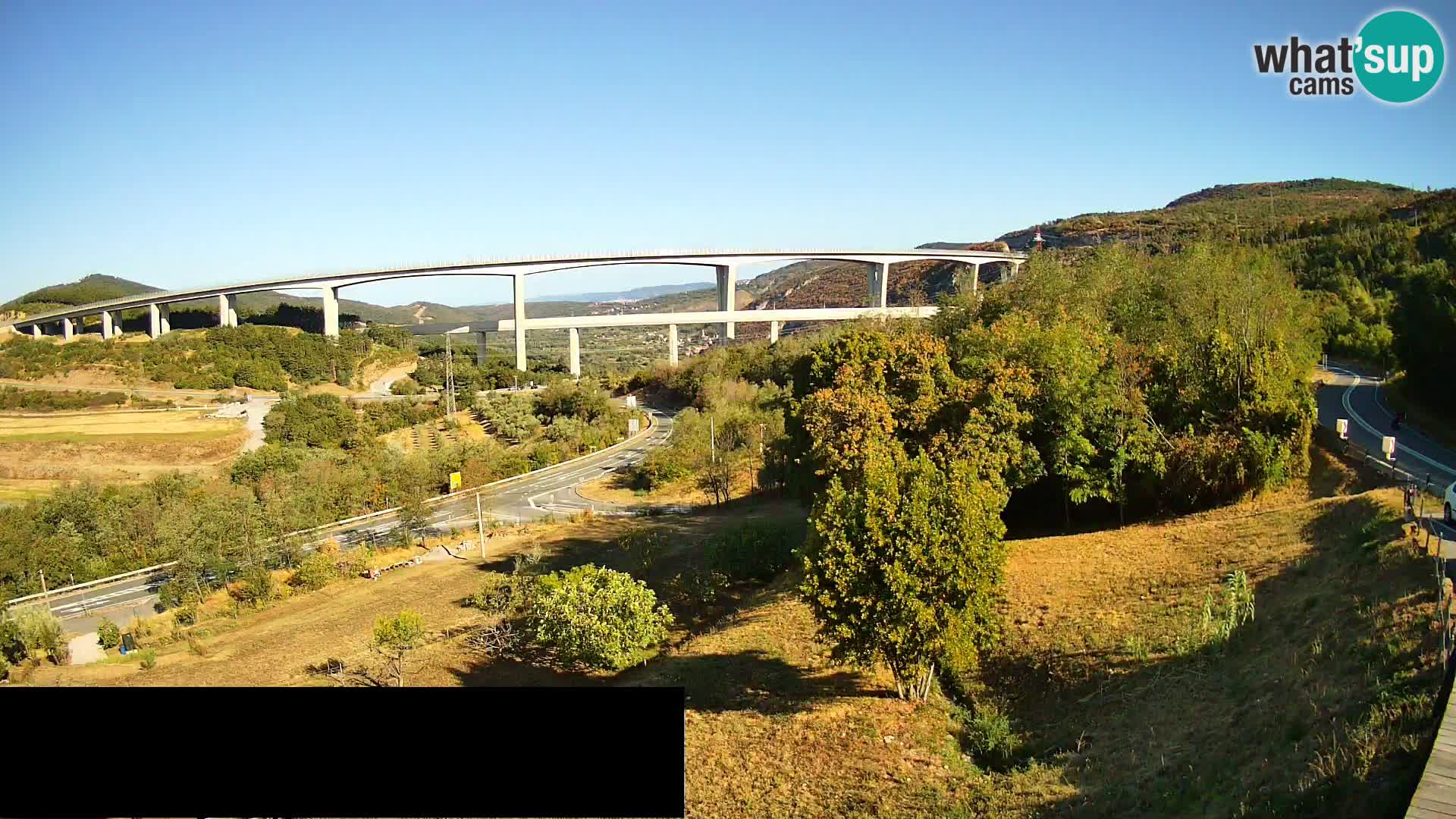 Webcam Črni Kal Viaduct – view from Viki Burger