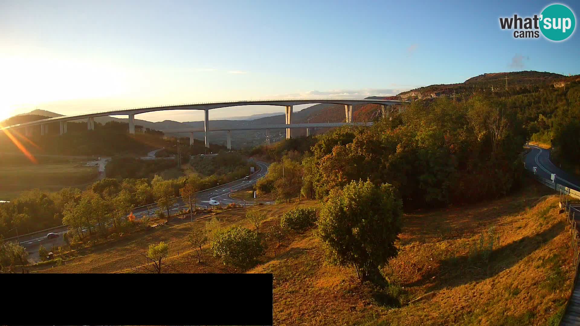Livecam  Črni Kal Viadotto – panorama dal Viki Burger