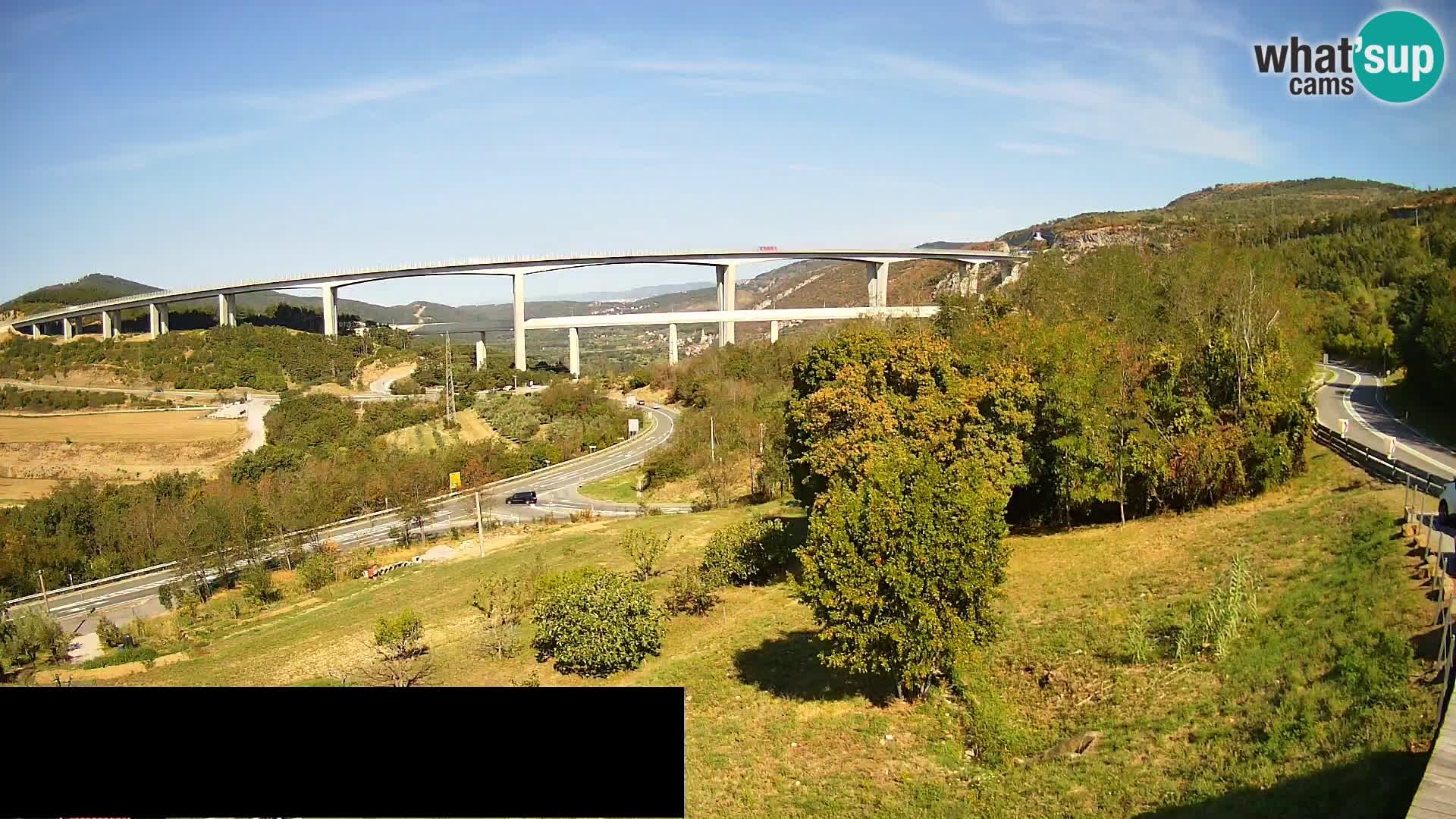 Live cam Črni Kal Viaduc – Viki Burger