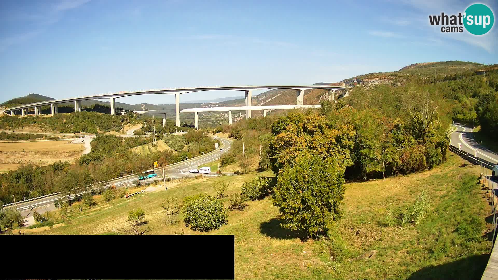 Kamera v živo Črni Kal Viadukt – pogled z Viki Burgerja