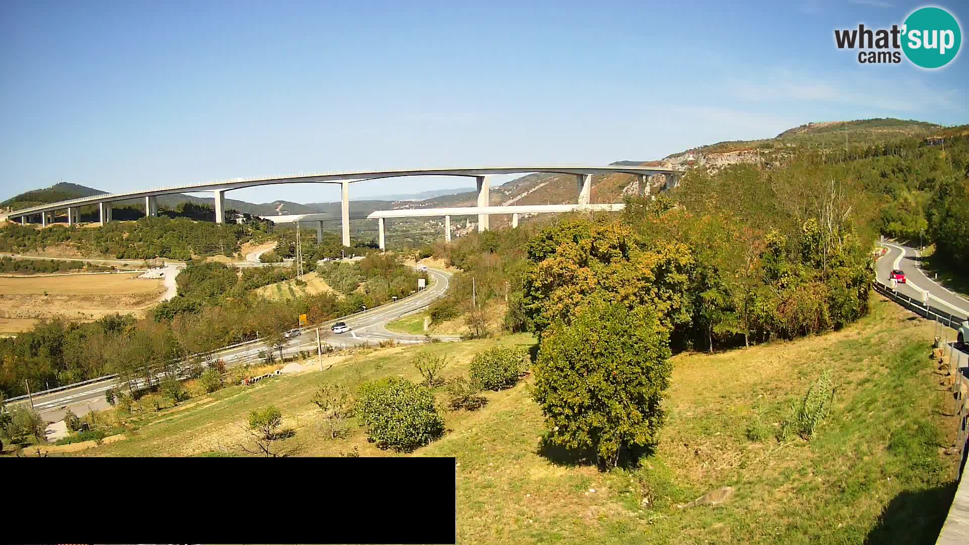 Webcam Črni Kal Viaduct – view from Viki Burger