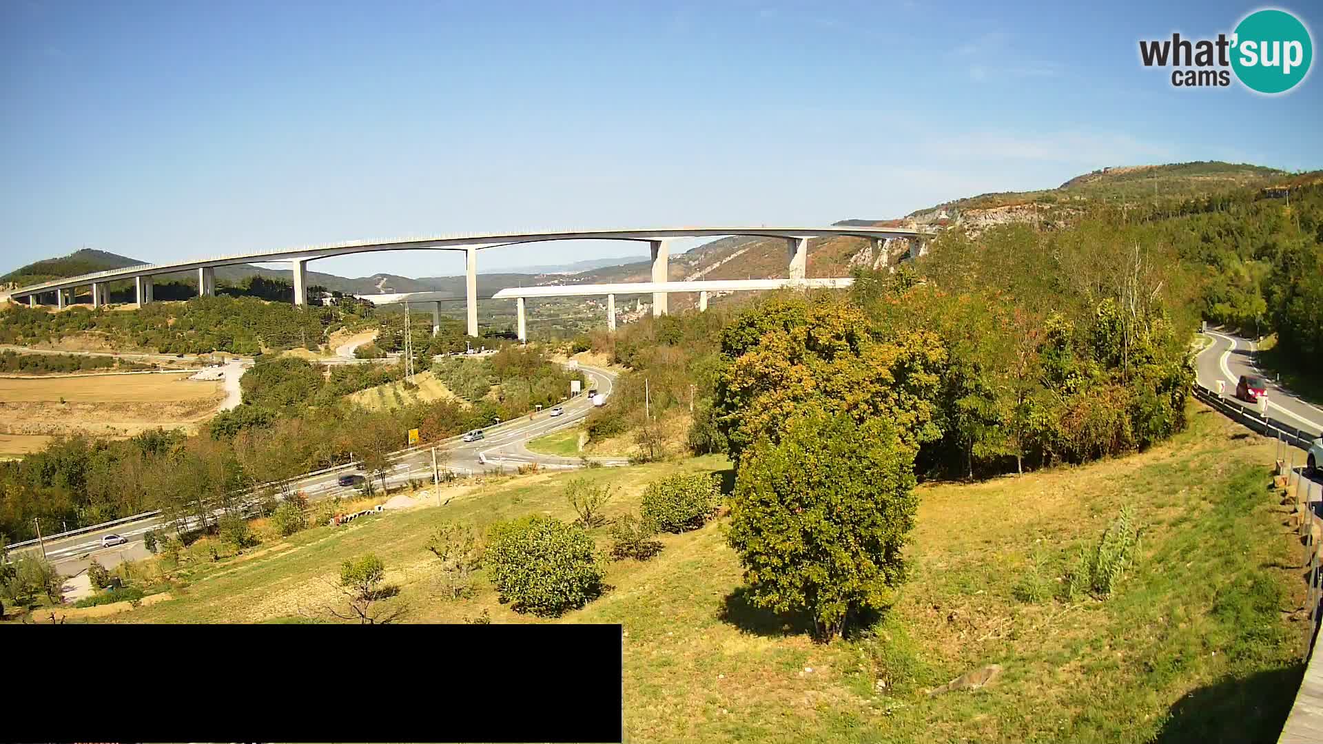 Webcam Črni Kal Viaduct – view from Viki Burger