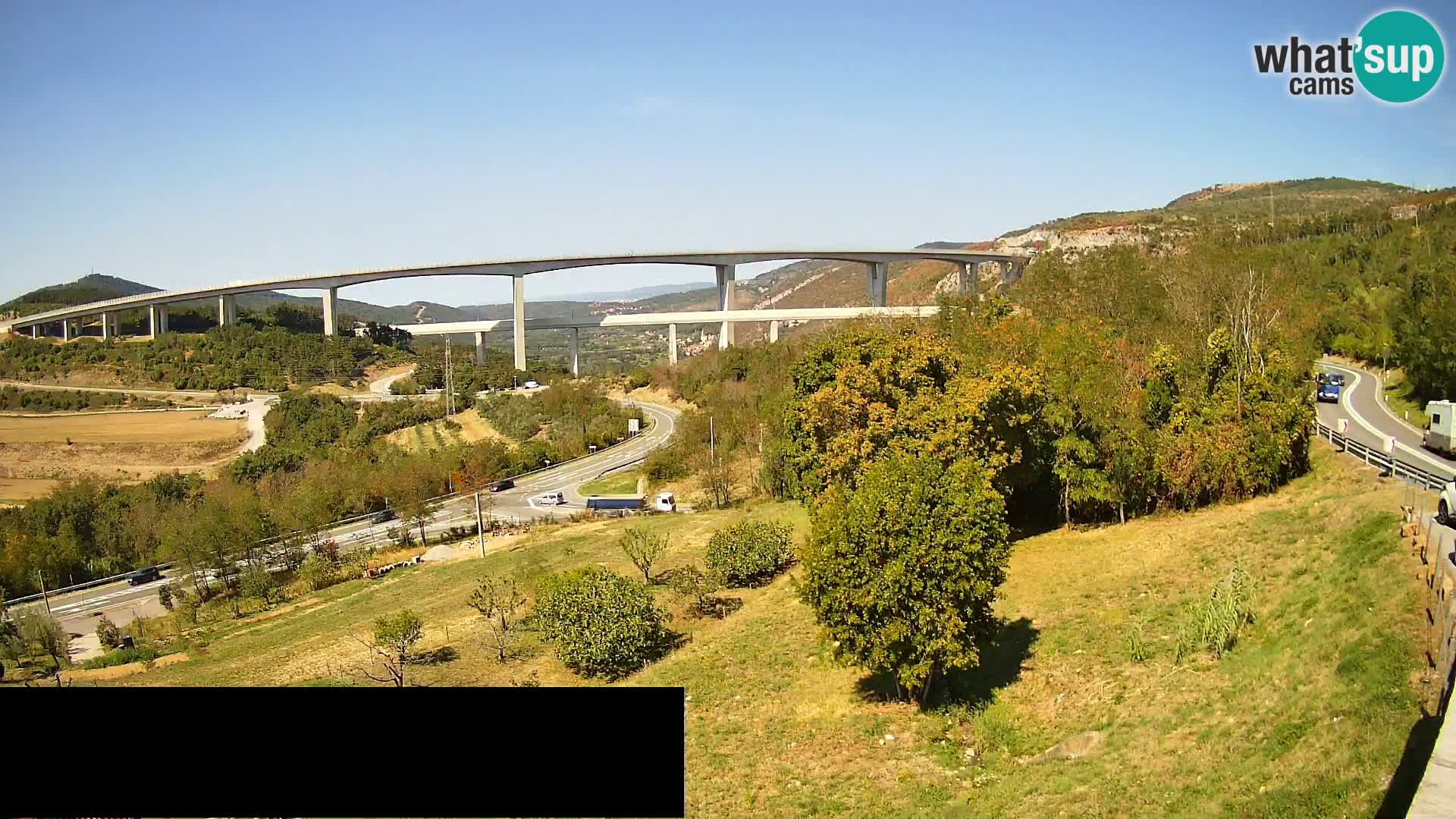 Live cam Črni Kal Viaduc – Viki Burger