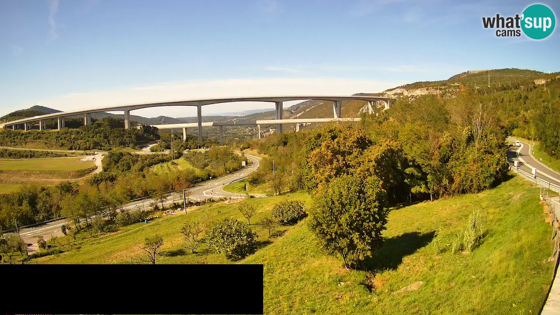 Camera en vivo Črni Kal Viaducto – Viki Burger