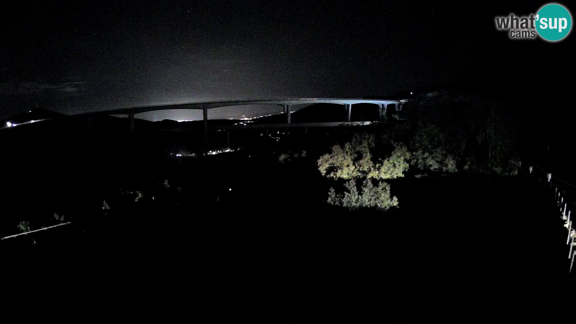 Webcam Črni Kal Viaduct – view from Viki Burger