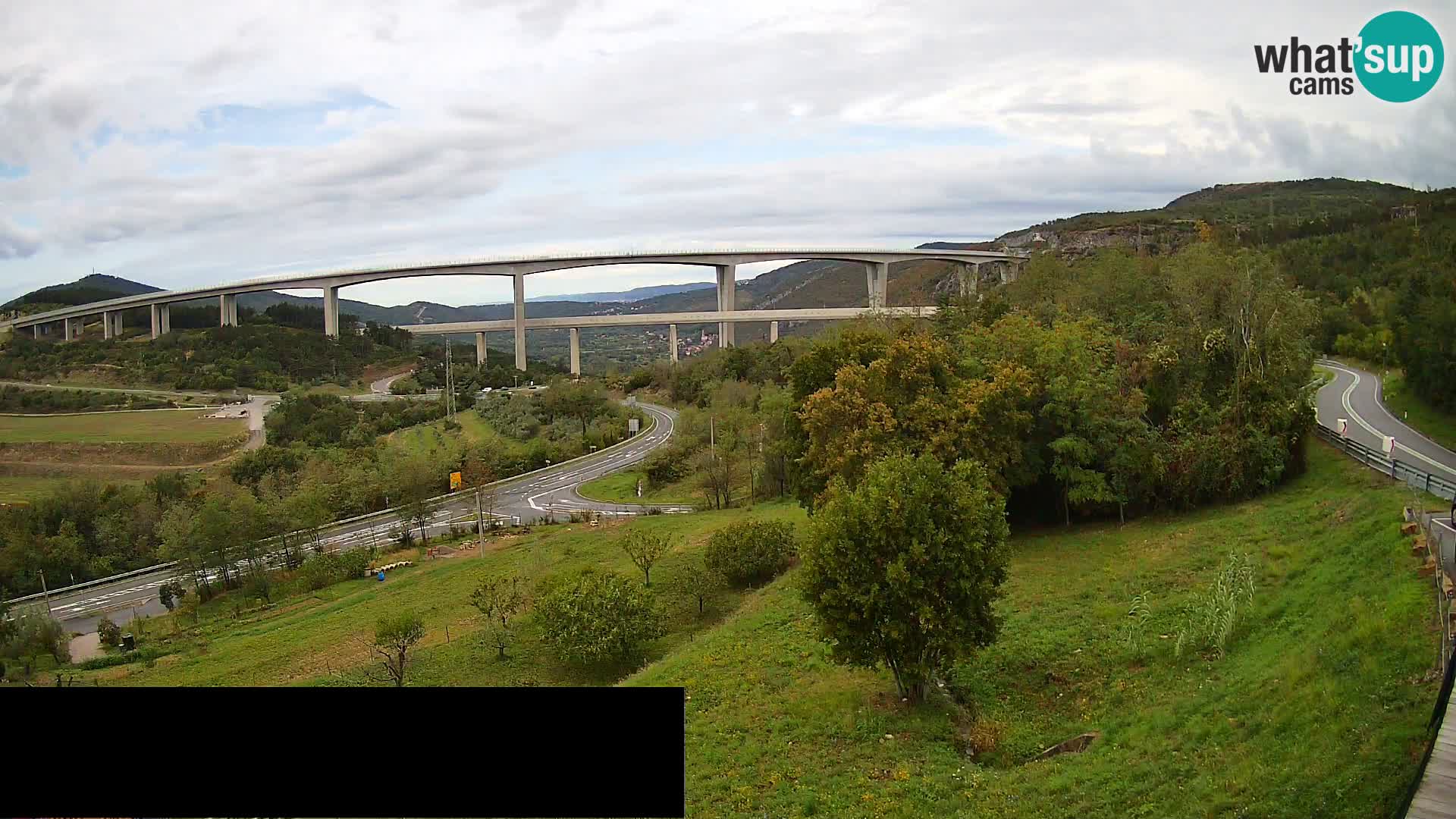 Webcam Črni Kal Viadukt – Viki Burger