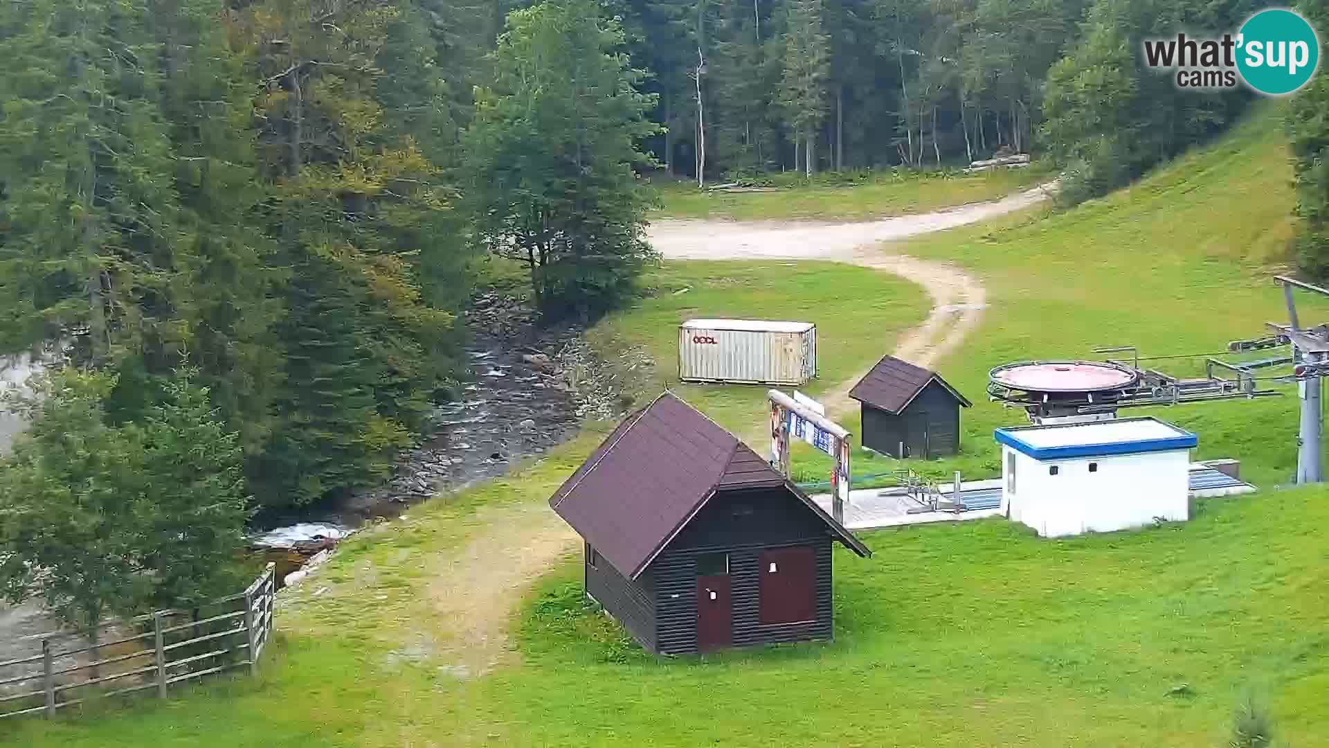 Spletna kamera Rogla apartmaji Dandi – Jurgovo