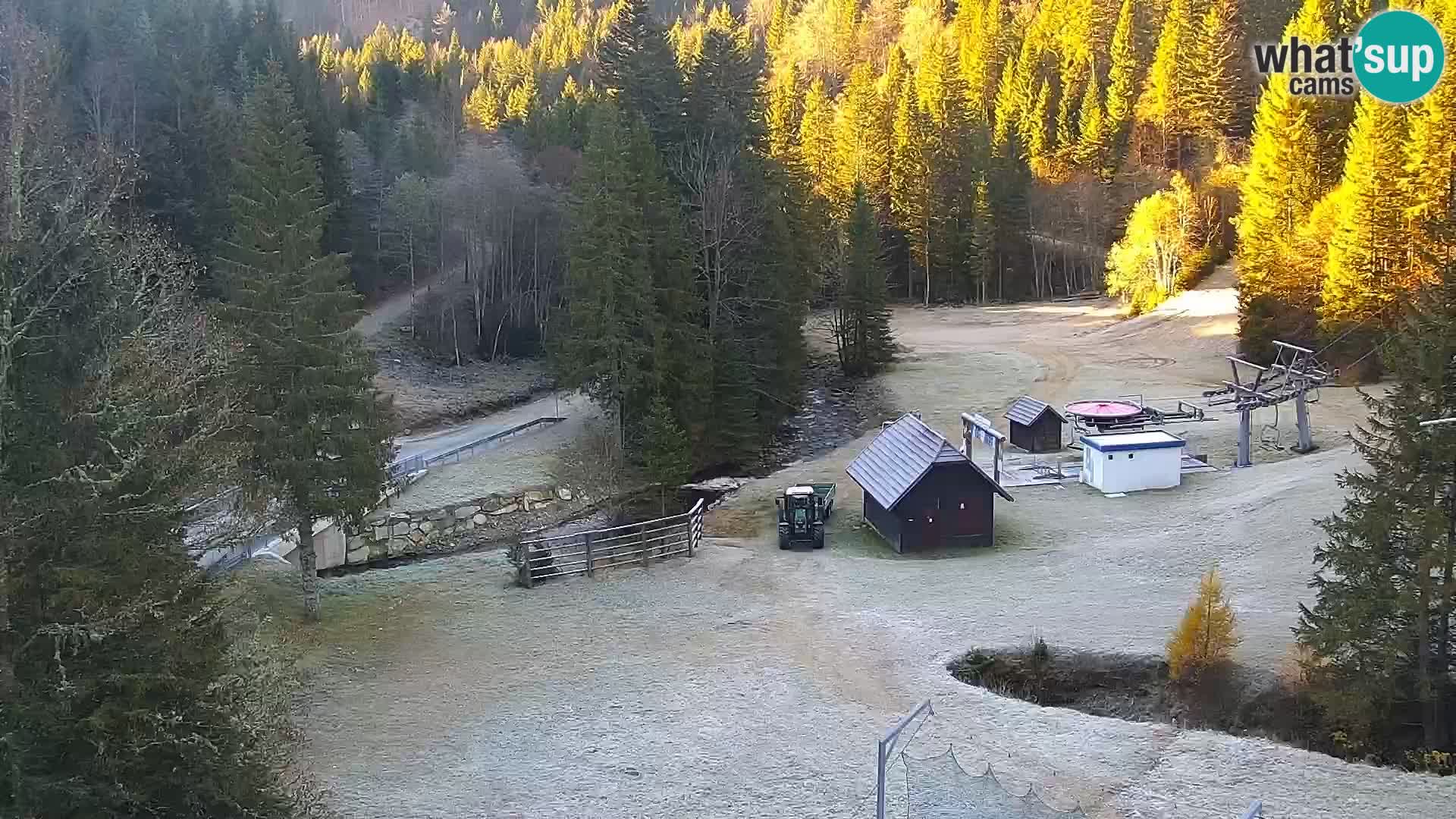 Spletna kamera Rogla apartmaji Dandi – Jurgovo