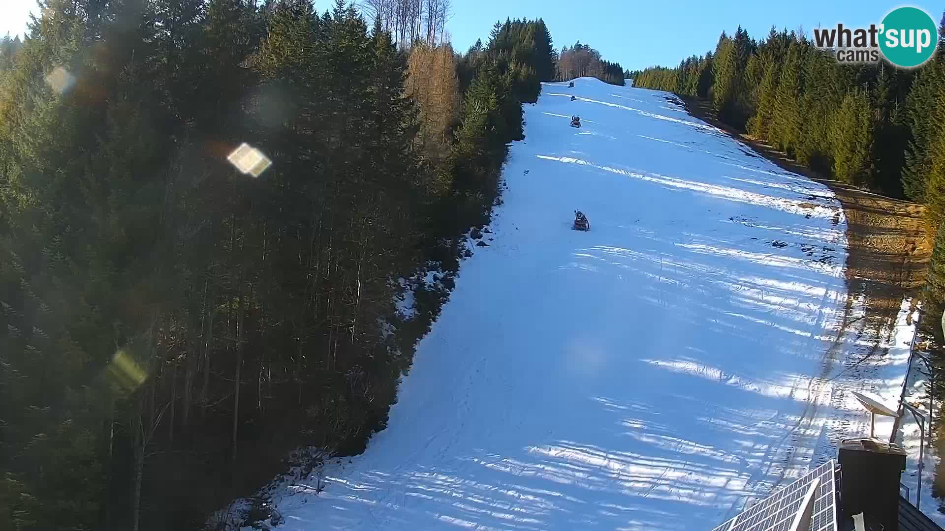 Web kamera Rogla apartmani Dandi – Jurgovo