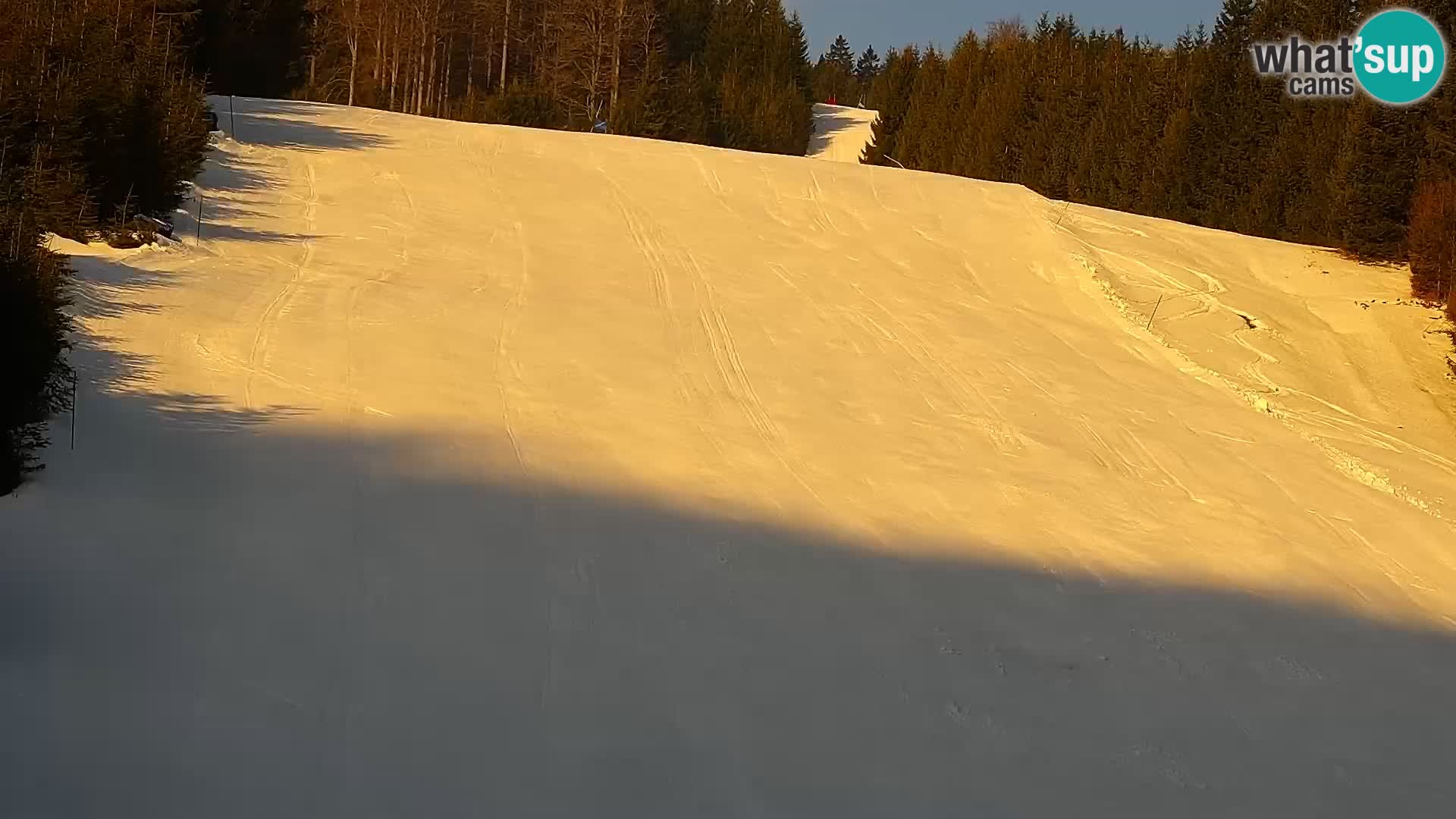 Web kamera Rogla apartmani Dandi – Jurgovo