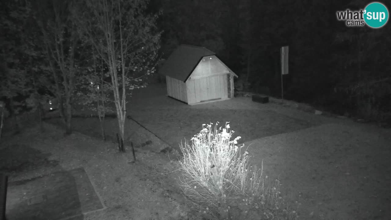 Webcam Lukanja – Pohorje houses a Water village