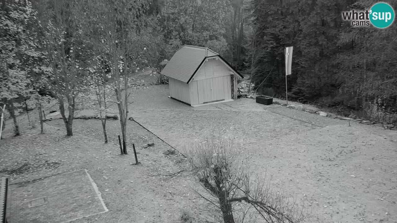 Webcam Lukanja – Pohorje houses a Water village