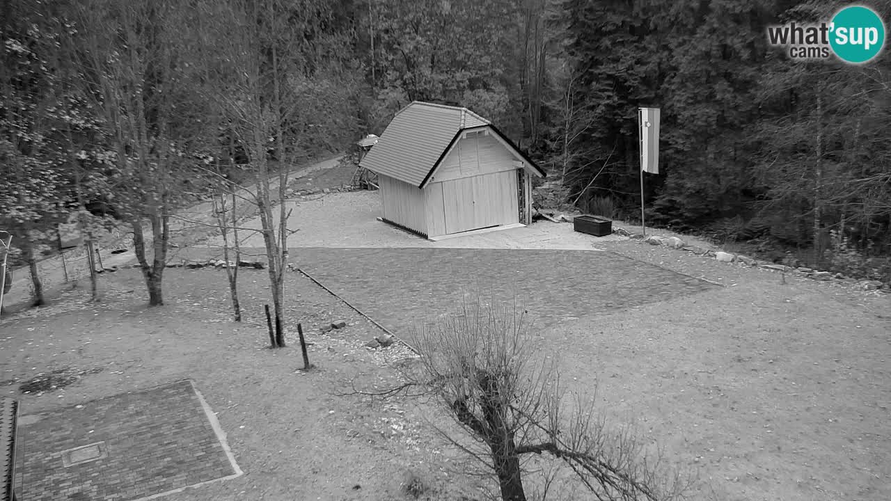 Webcam Lukanja – Pohorje houses a Water village