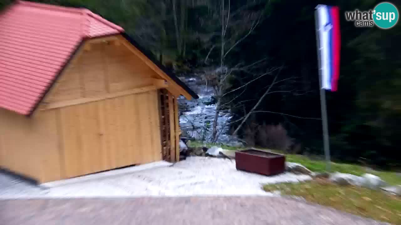 Spletna kamera Lukanja – Water Village | Pohorje Houses