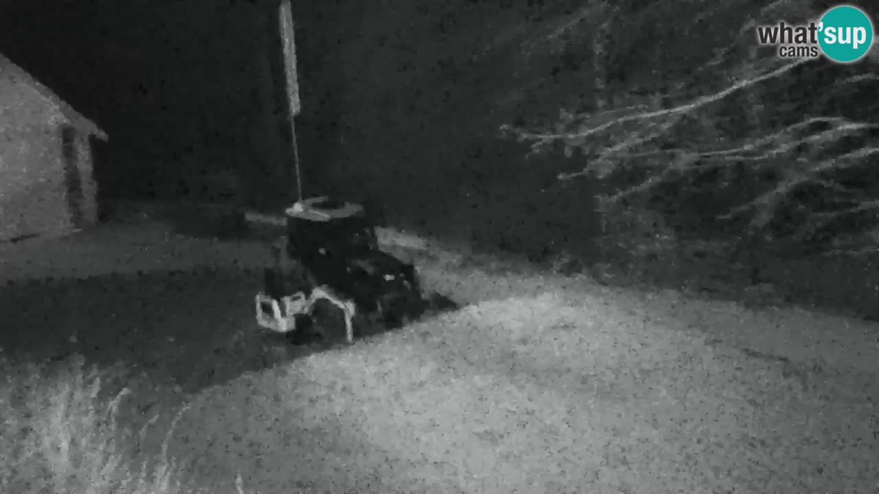 Webcam Lukanja – Pohorje houses a Water village