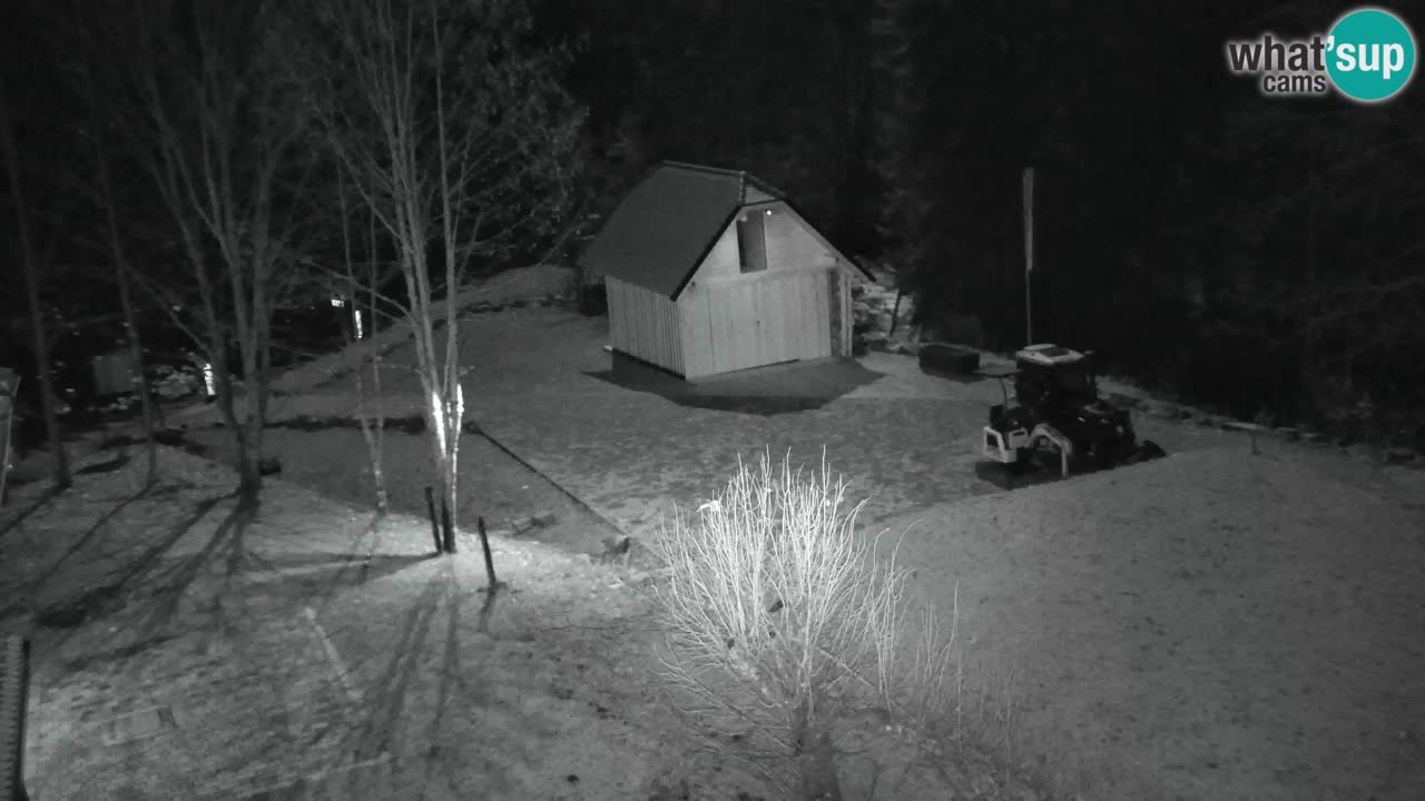 Webcam Lukanja – Pohorje houses a Water village