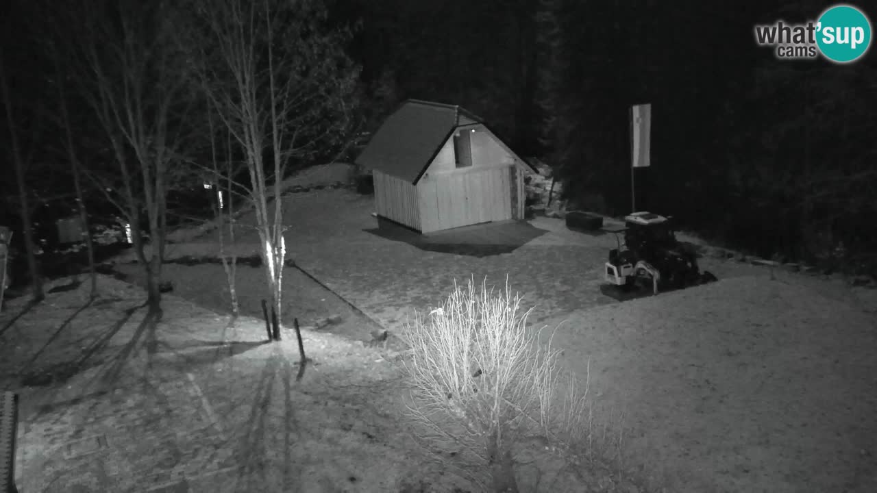 Webcam Lukanja – Pohorje houses a Water village