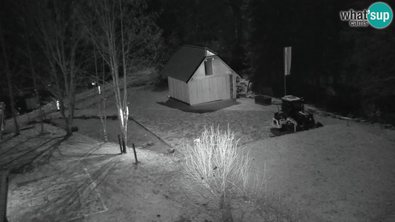 Webcam Lukanja – Pohorje houses a Water village