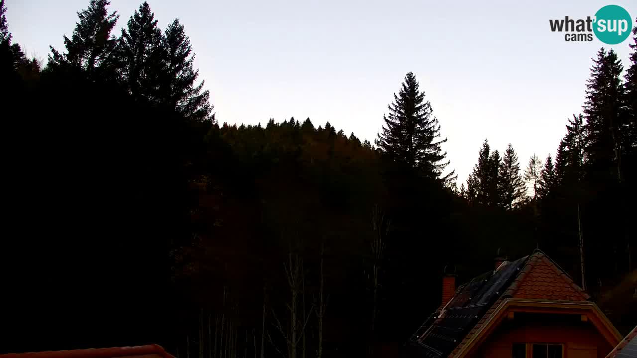 Spletna kamera Lukanja – Water Village | Pohorje Houses