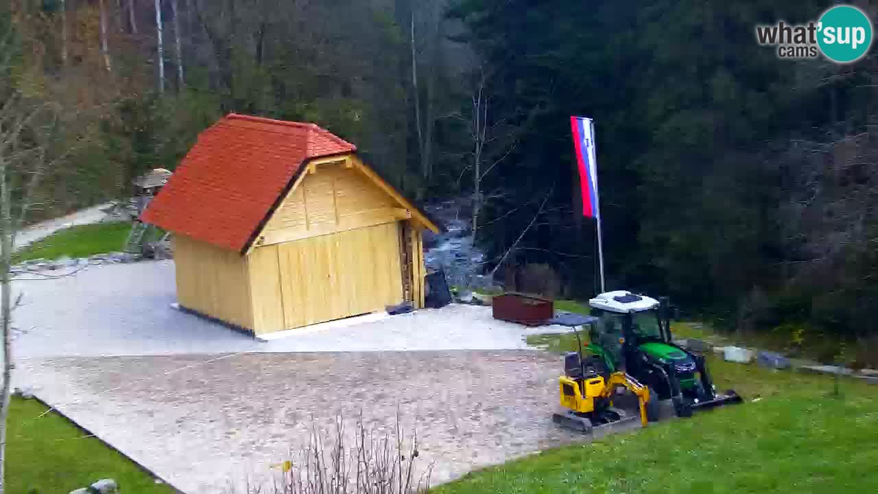 Spletna kamera Lukanja – Water Village | Pohorje Houses