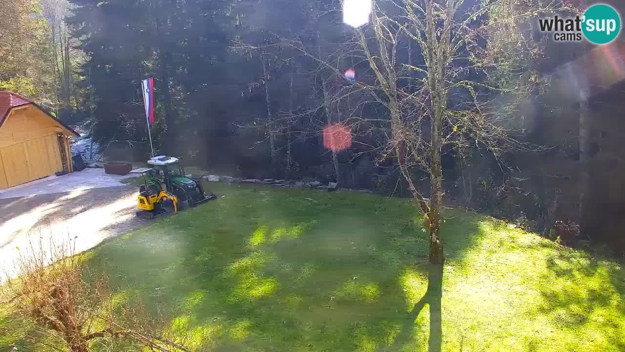 Spletna kamera Lukanja – Water Village | Pohorje Houses