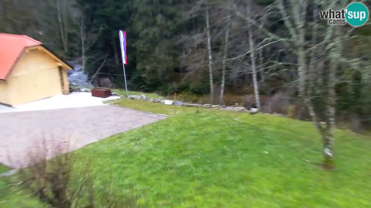 Webcam Lukanja – Pohorje houses a Water village