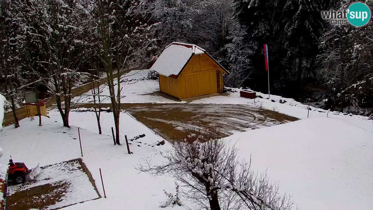 Spletna kamera Lukanja – Water Village | Pohorje Houses