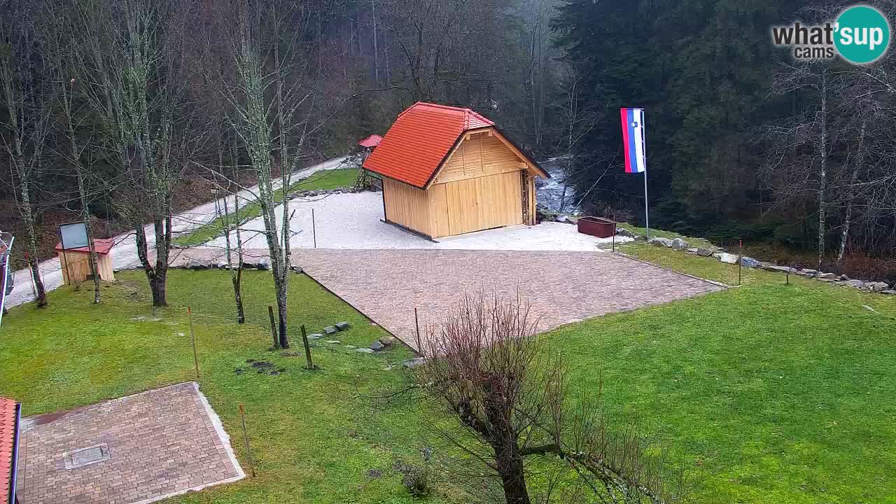 Spletna kamera Lukanja – Water Village | Pohorje Houses