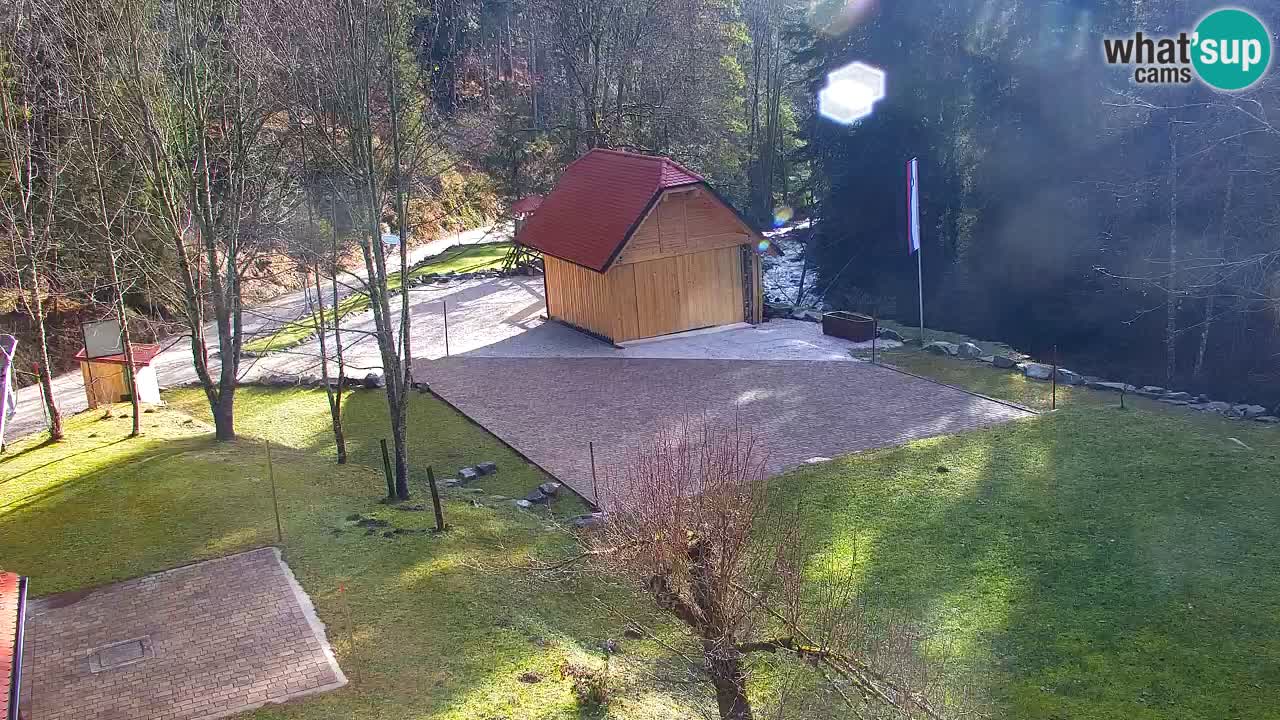 Spletna kamera Lukanja – Water Village | Pohorje Houses