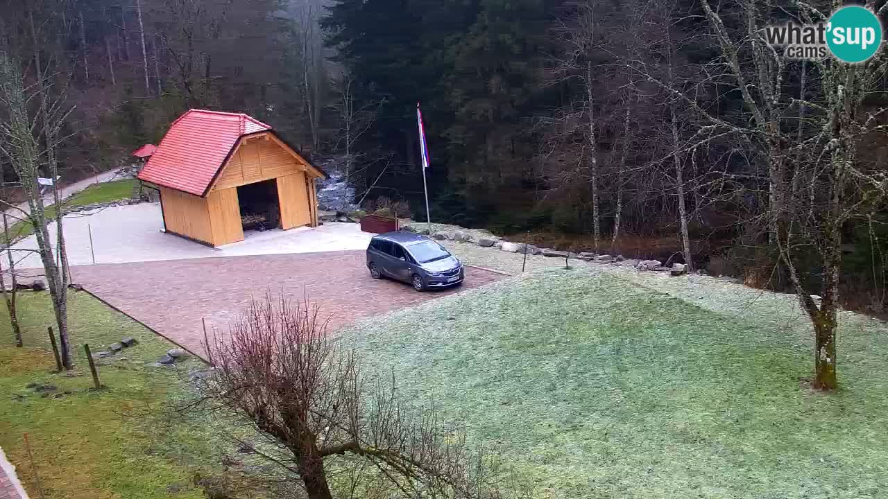 Web kamera Lukanja – Water Village | Pohorje Houses