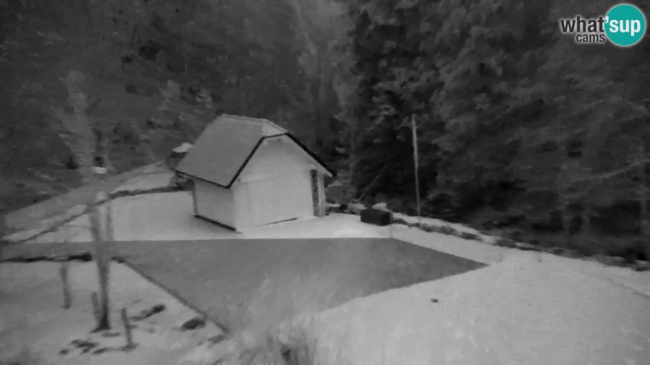 Webcam Lukanja – Pohorje houses a Water village