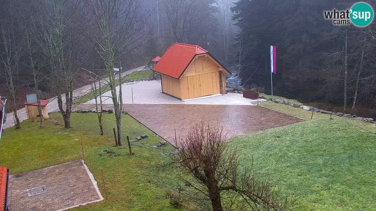 Spletna kamera Lukanja – Water Village | Pohorje Houses