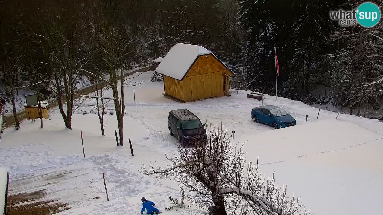 Spletna kamera Lukanja – Water Village | Pohorje Houses