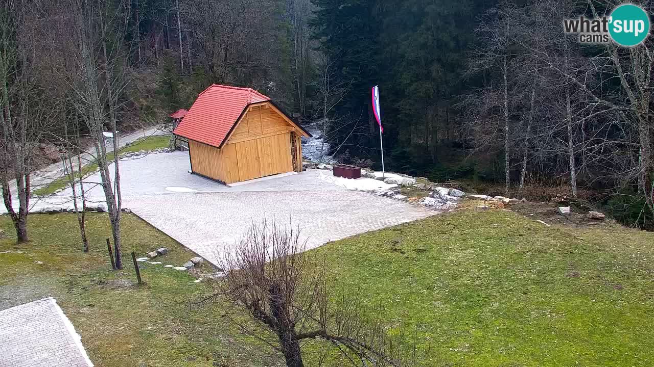Spletna kamera Lukanja – Water Village | Pohorje Houses
