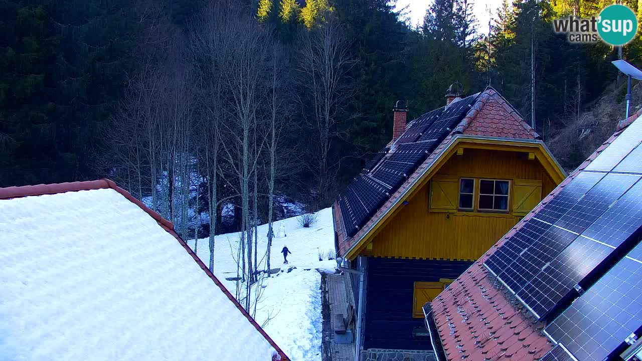 Spletna kamera Lukanja – Water Village | Pohorje Houses