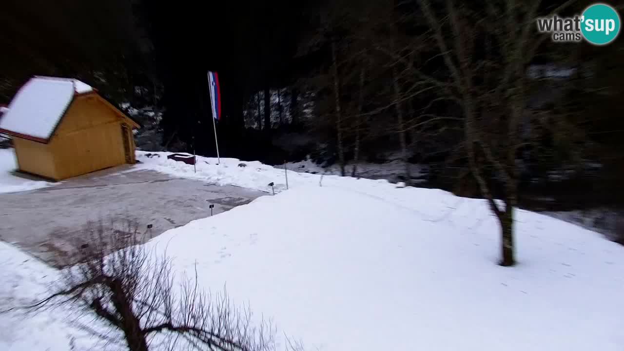 Webcam Lukanja – Pohorje houses a Water village