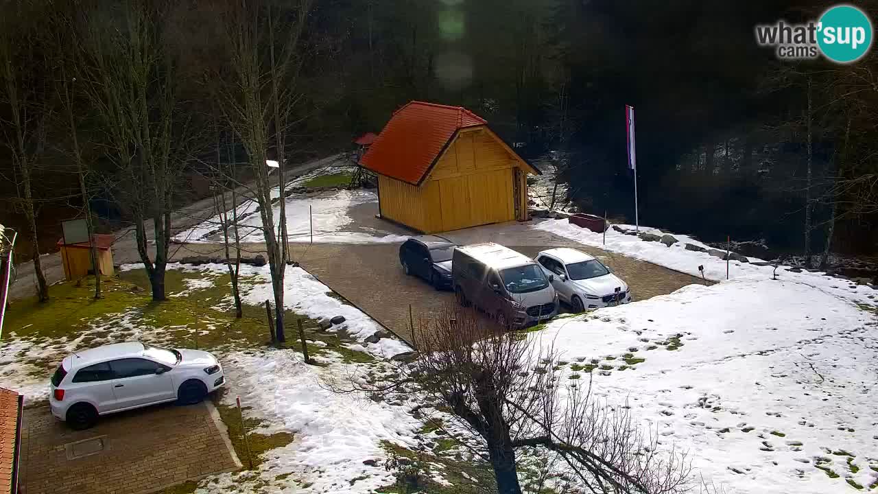 Spletna kamera Lukanja – Water Village | Pohorje Houses