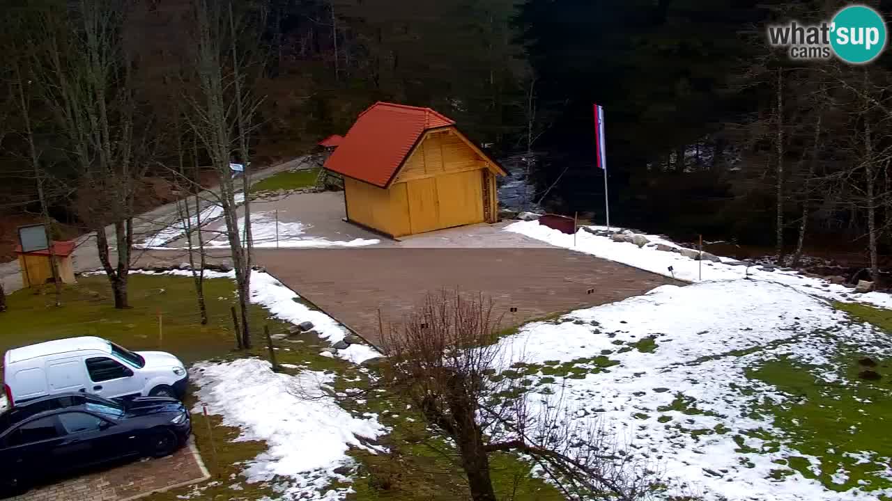 Spletna kamera Lukanja – Water Village | Pohorje Houses