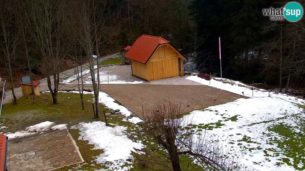 Spletna kamera Lukanja – Water Village | Pohorje Houses