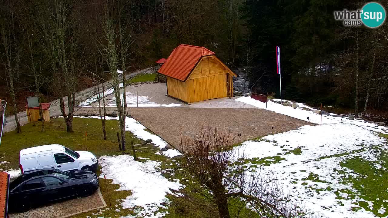 Spletna kamera Lukanja – Water Village | Pohorje Houses