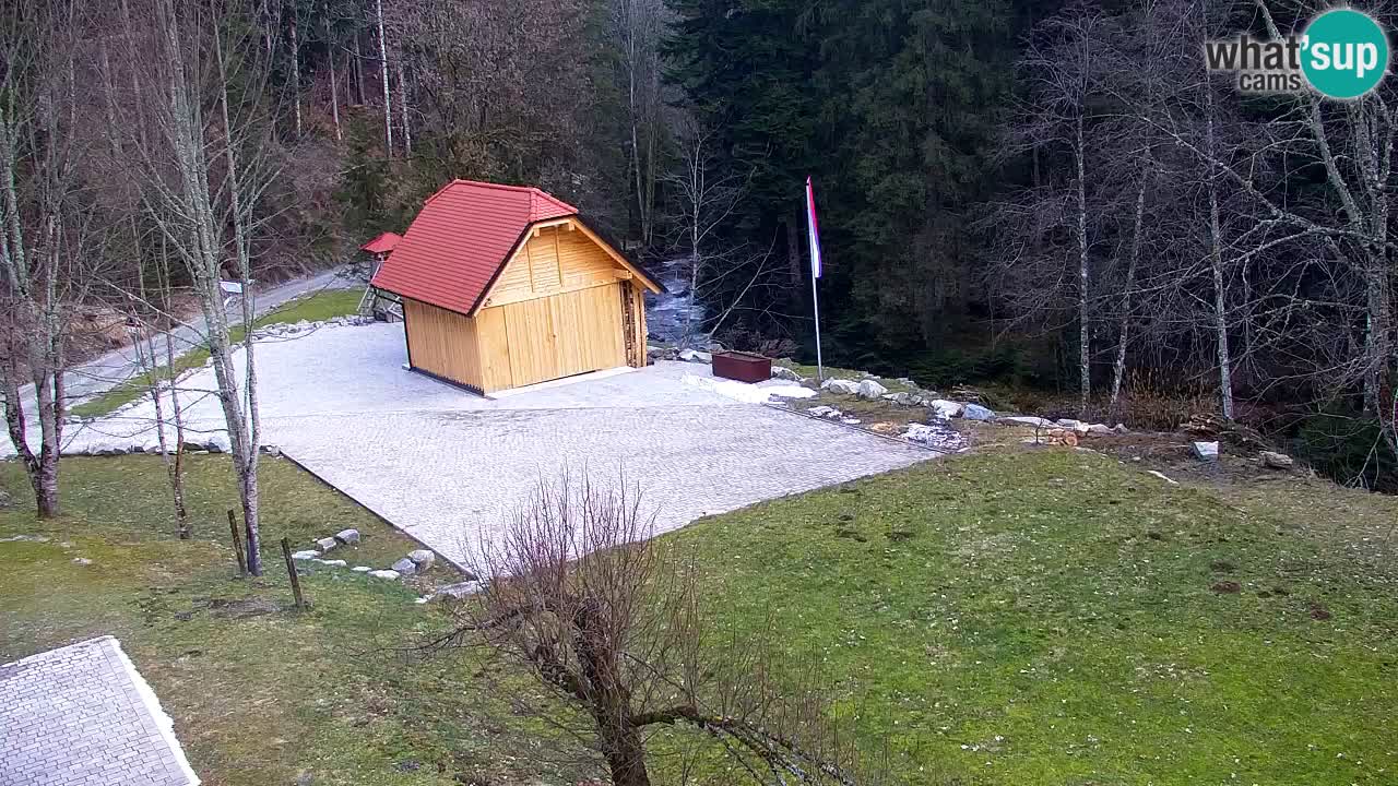 Spletna kamera Lukanja – Water Village | Pohorje Houses