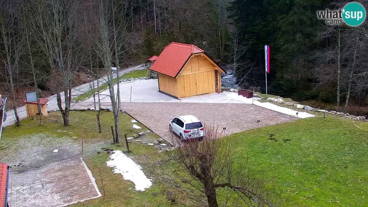 Spletna kamera Lukanja – Water Village | Pohorje Houses