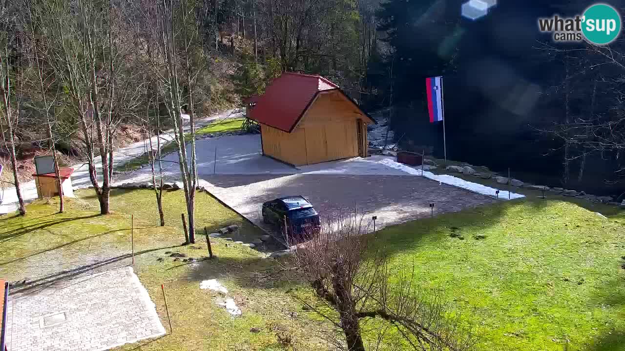 Spletna kamera Lukanja – Water Village | Pohorje Houses