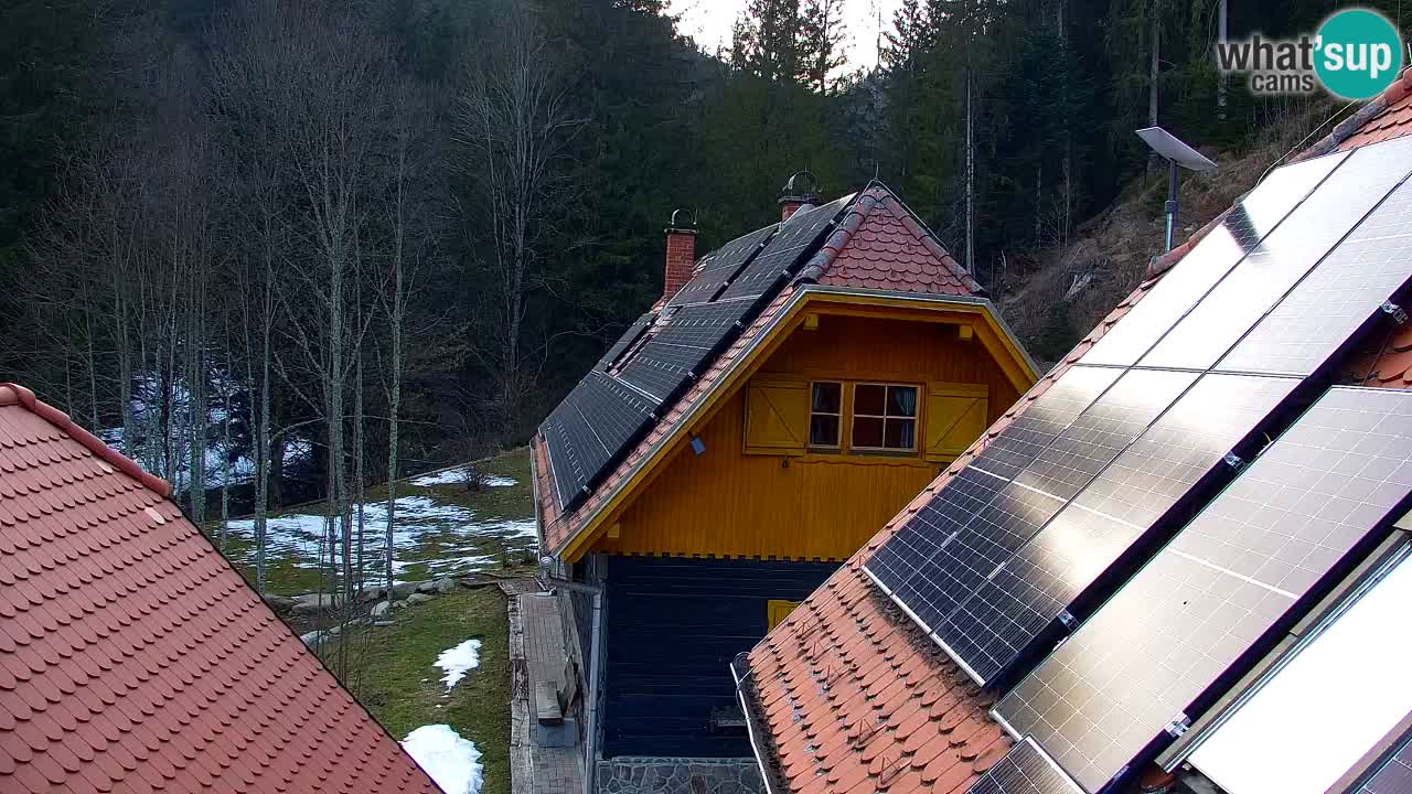 Spletna kamera Lukanja – Water Village | Pohorje Houses