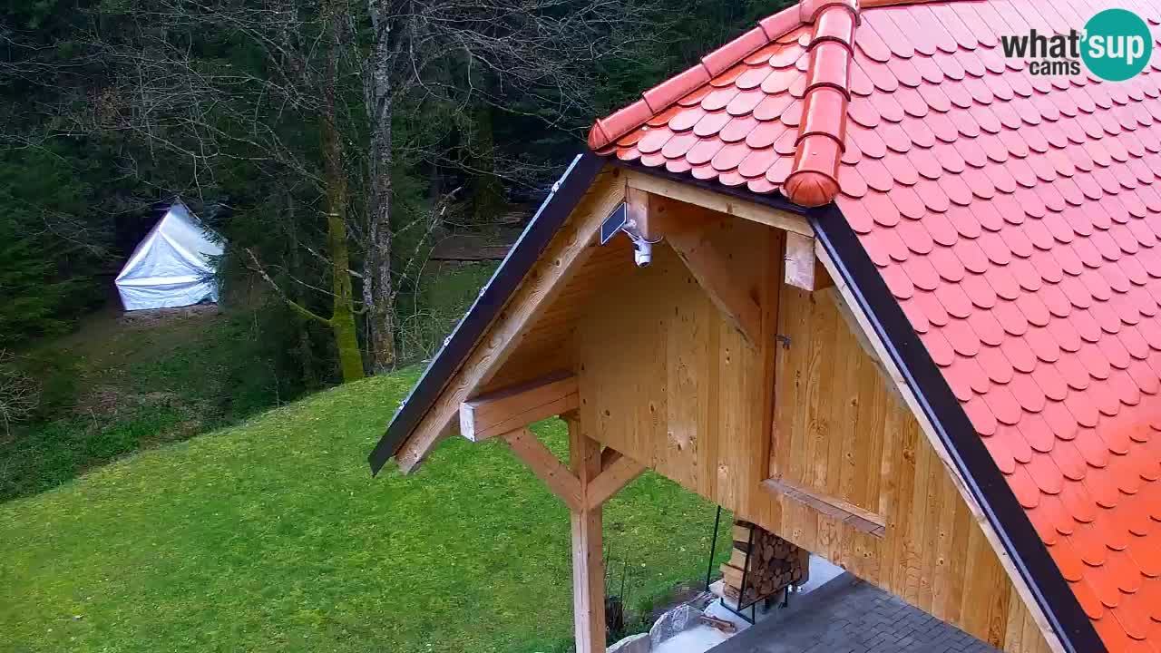 Spletna kamera Lukanja – Water Village | Pohorje Houses