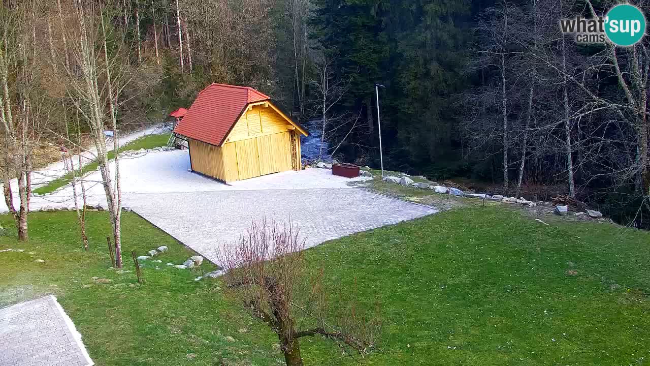 Web kamera Lukanja – Water Village | Pohorje Houses